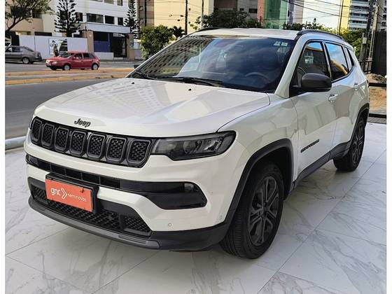 JEEP COMPASS 1.3 T270 TURBO FLEX LONGITUDE AT6 JEEP COMPASS 1.3 T270 TURBO FLEX LONGITUDE AT6